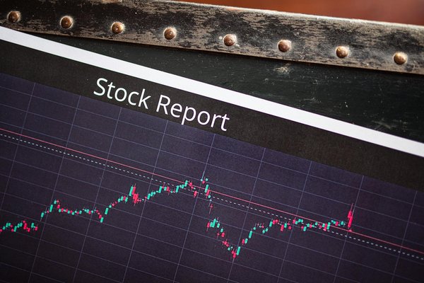 Unlocking Value: The Advantages of Investing in UK Properties with Low Energy Ratings and Enhancing Their Efficiency
